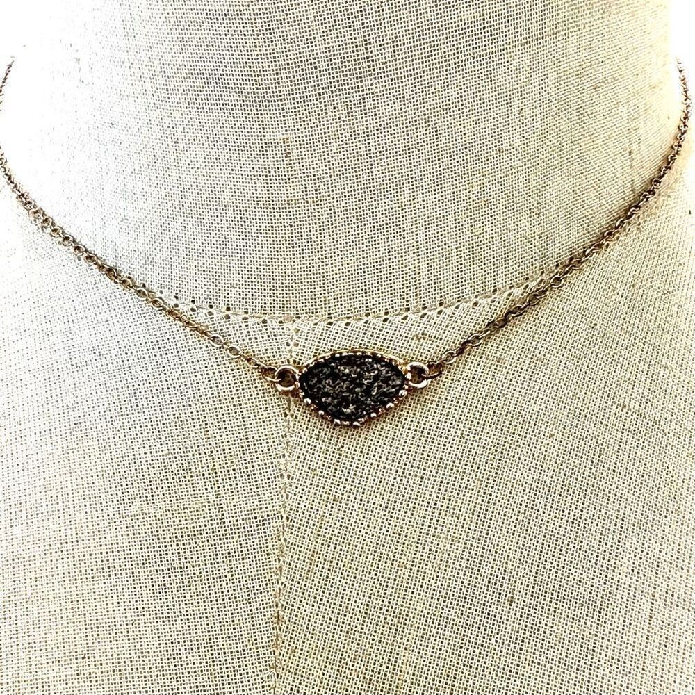 Gold tone and grey dainty pendant necklace